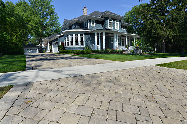 Reasons to Select Us for Your Driveway Paving Requirements in Westwood Lakes, FL